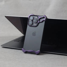 Carregar imagem no visualizador da galeria, Frameless Aluminum Alloy Metal Corner Pad Case With Lens Protective Film For iPhone
