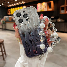 Carregar imagem no visualizador da galeria, Gradient Pattern Electroplating Fashionable iPhone Case