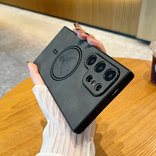 Load image into Gallery viewer, Luxury For Magnetic Wireless Charging Leather Phone Case For Samsung Galaxy S24 S23 S22 S21 Plus Ultra Cover Elk Deer Shell