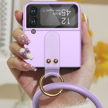 Cargar imagen en el visor de la galería, Galaxy Z Flip4 Flip3 5G Silicone Band Phone Case with Screen Protector