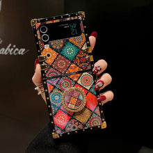 Cargar imagen en el visor de la galería, Retro Boho Style Ring Bohemian Case With Lanyard for Samsung Galaxy Z Flip3 Flip4 5G