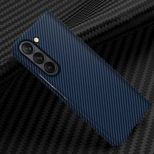 Lade das Bild in den Galerie-Viewer, Luxurious Carbon Fiber Shockproof Galaxy Z Fold Phone Case
