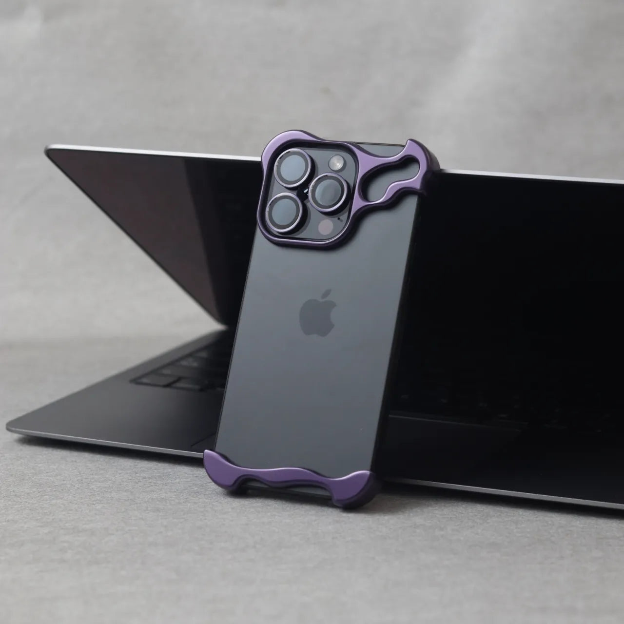 Frameless Aluminum Alloy Metal Corner Pad Case With Lens Protective Film For iPhone