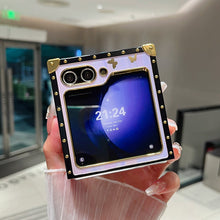 Carregar imagem no visualizador da galeria, All-included Shockproof Phone Case For Samsung Galaxy Flip 5/4/3 With Stand
