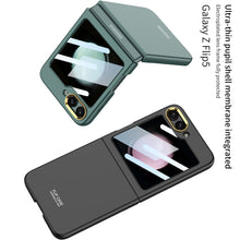 Carregar imagem no visualizador da galeria, Samsung Galaxy Z Flip5 Ultra-thin Pupil Shell intergrated Case With Electroplated Lens Full Protected
